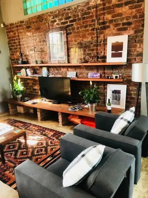 (Sub)urban retreat
