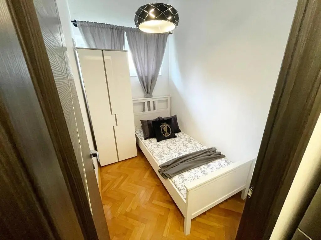 Mini Palais - Beachfront, 5 min center, terrace