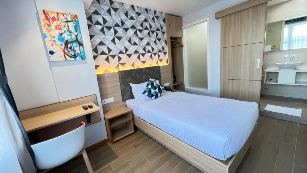 Aurora Boutique Hotel Imphal