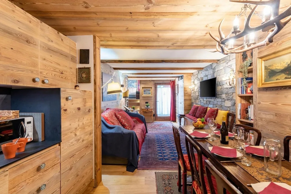 Beautiful Flat In Courmayeur