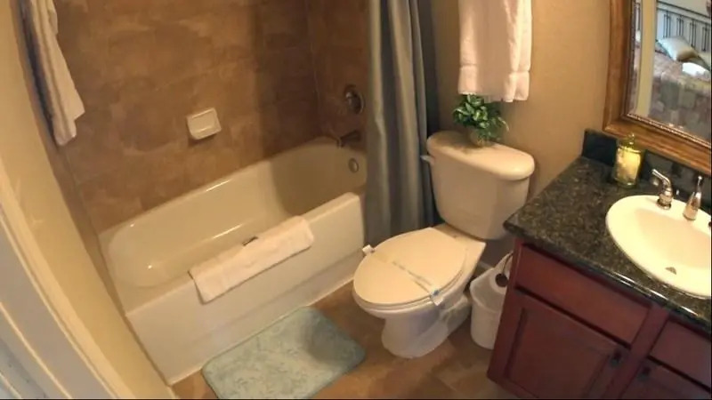 912 Charo Parkway Unit 211 3 Bedrooms, 3 Bathrooms