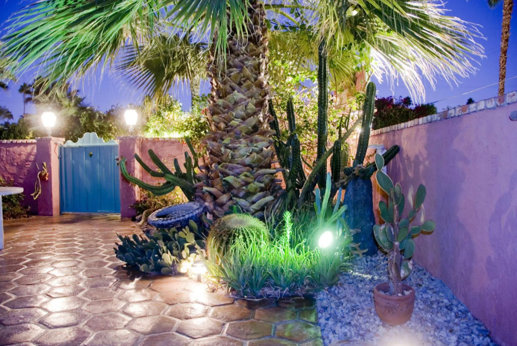 Villa Rosa Inn