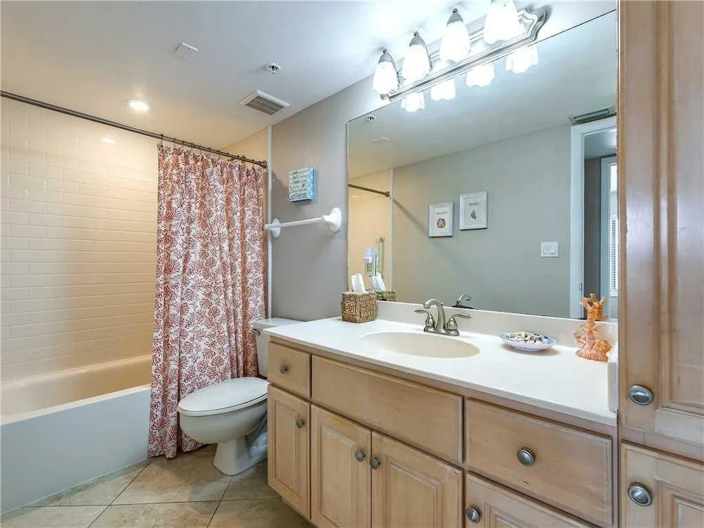 Santa Maria II 301 - Three Bedroom Condo