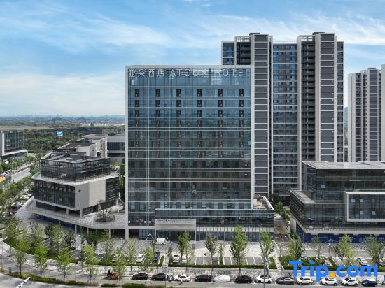 Atour Hotel（Tian'an Yungu）Deqing Railway Station