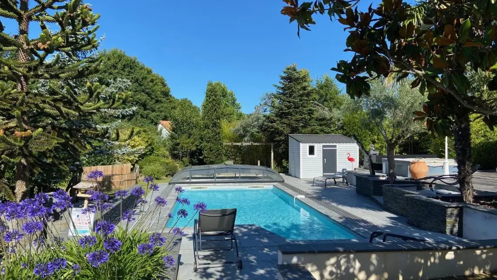 Adorable Guest House Avec Balneo Et Piscine