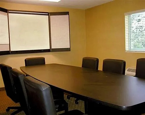 InTown Suites Extended Stay Newport News VA - I-64