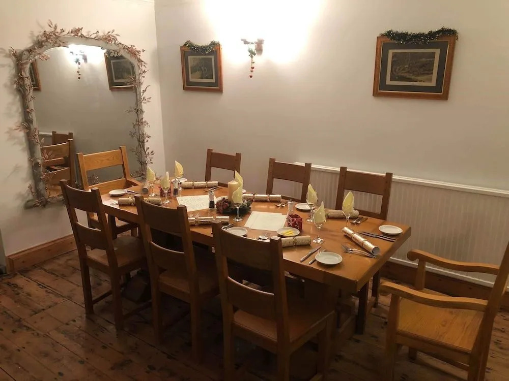 Blue Lion Inn