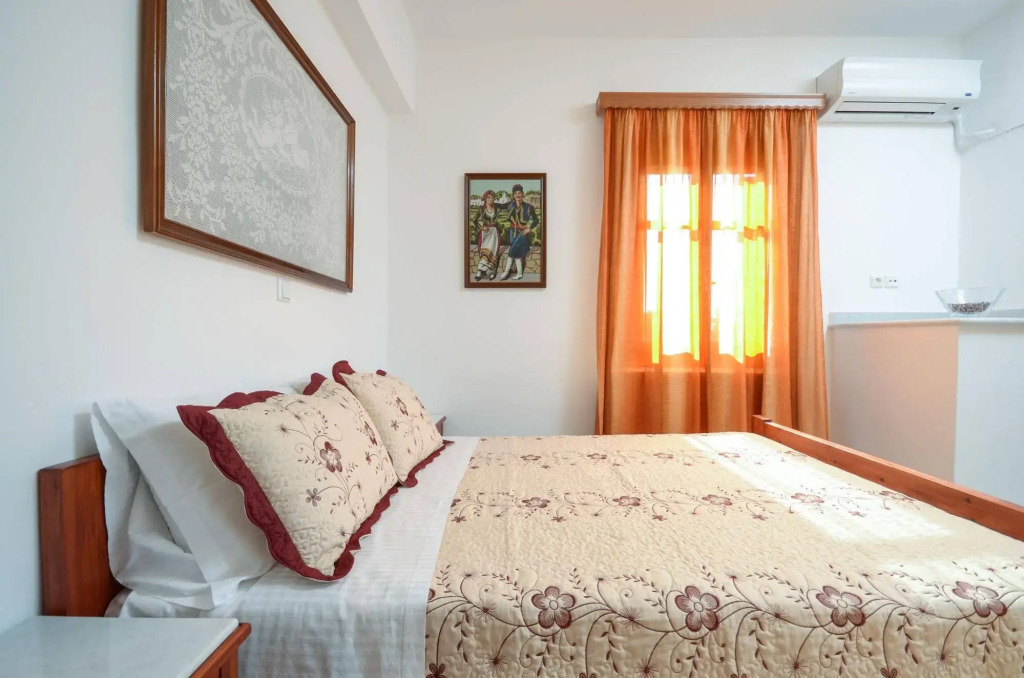 Naxos Cottage