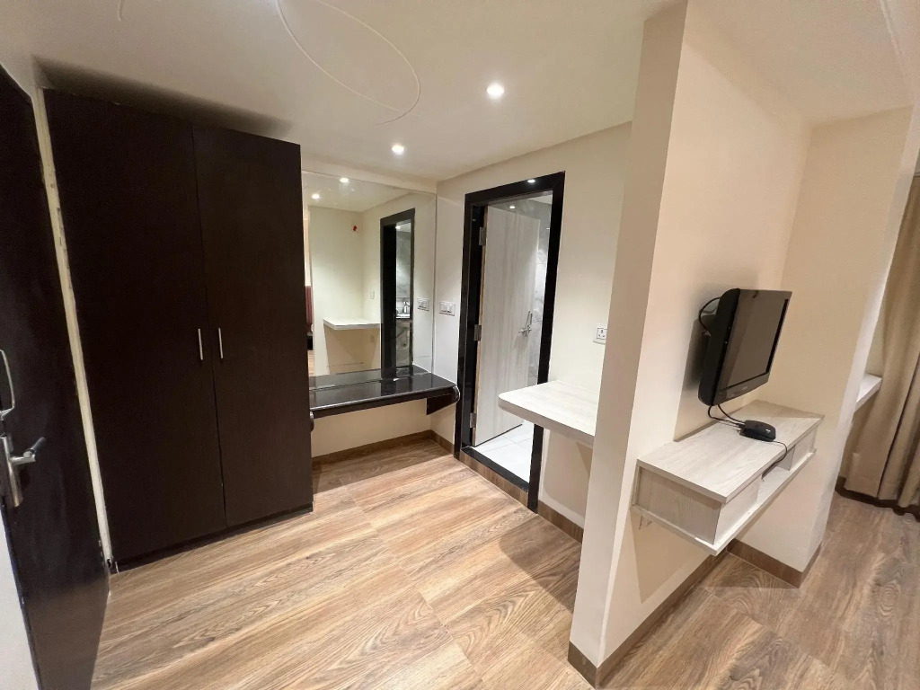 Hotel Morya Regency
