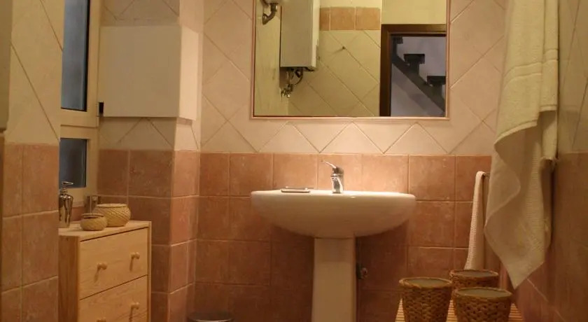 Apartment 25