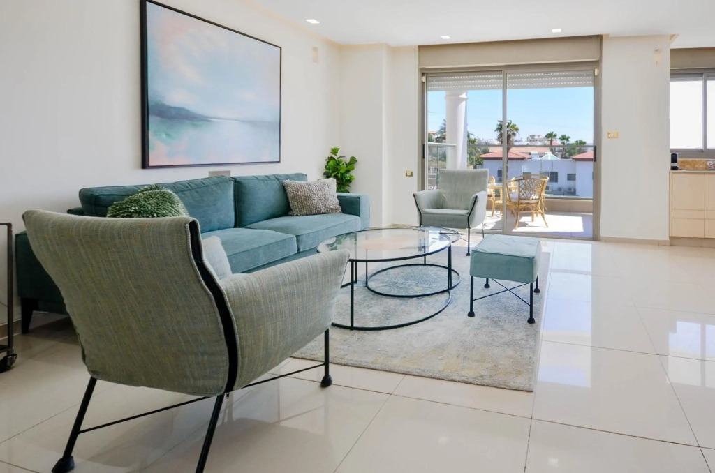 YalaRent Eucalyptus 2BR & Balcony APT