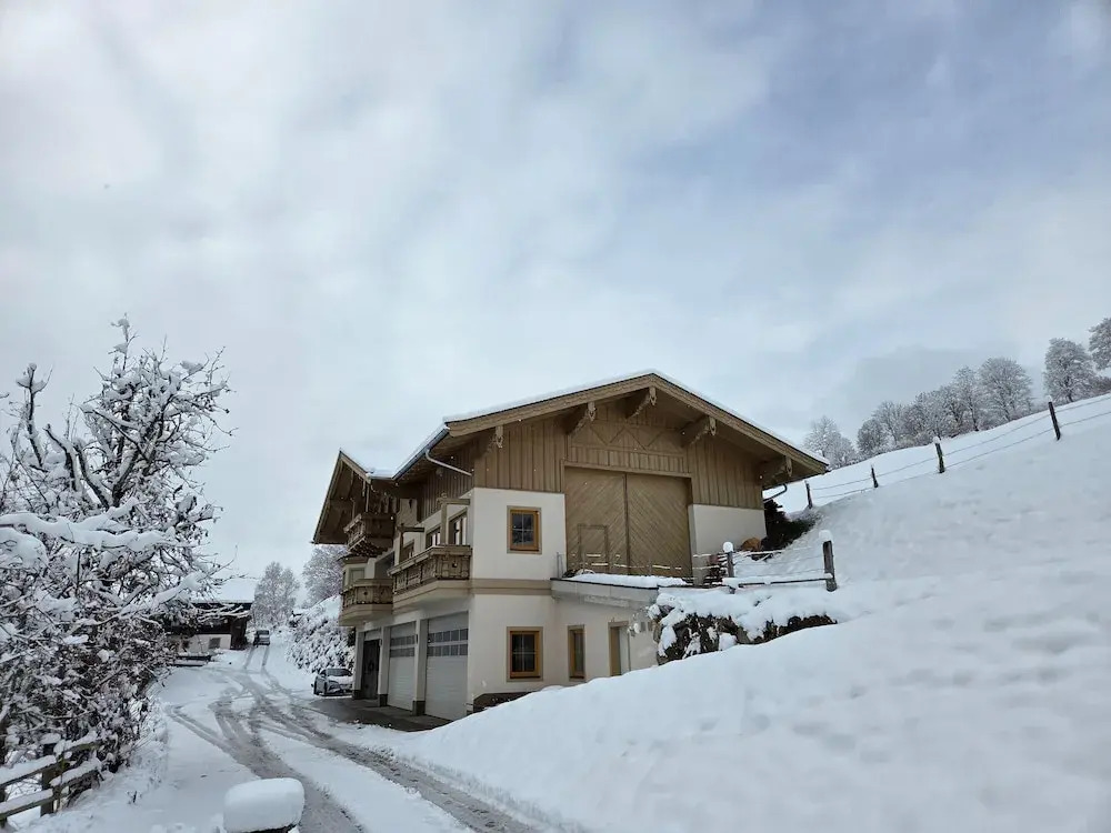 Flat in Mittersill Near Ski Lift