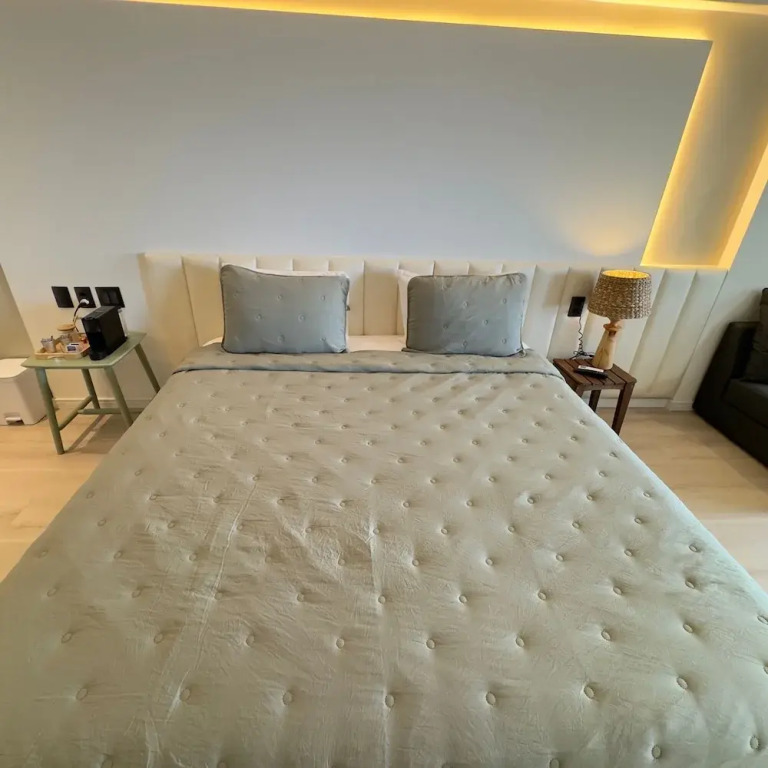 Urban Home Stay