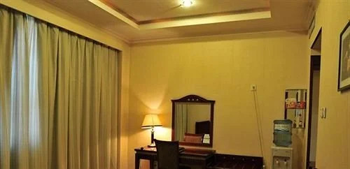 Baoding Century Garden Hotel