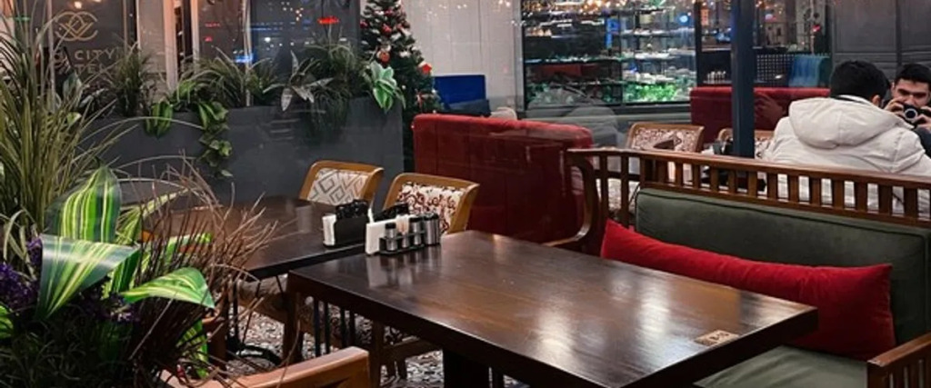 Viv City Hotel
