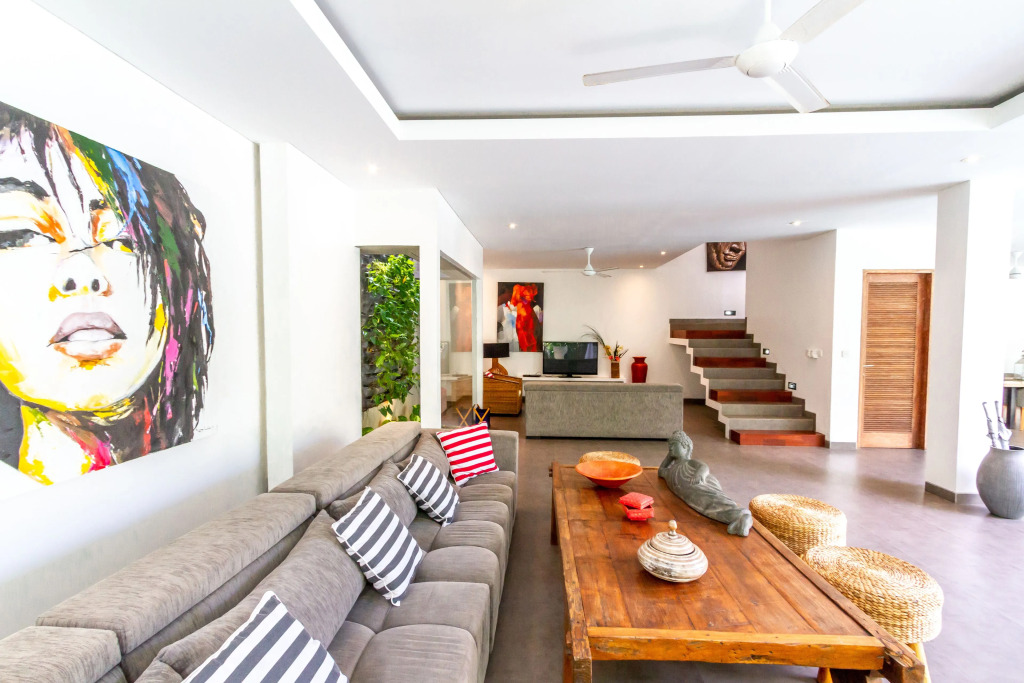 Villa Paloma - Chic Tropical Garden Villa with Outdoor Pool