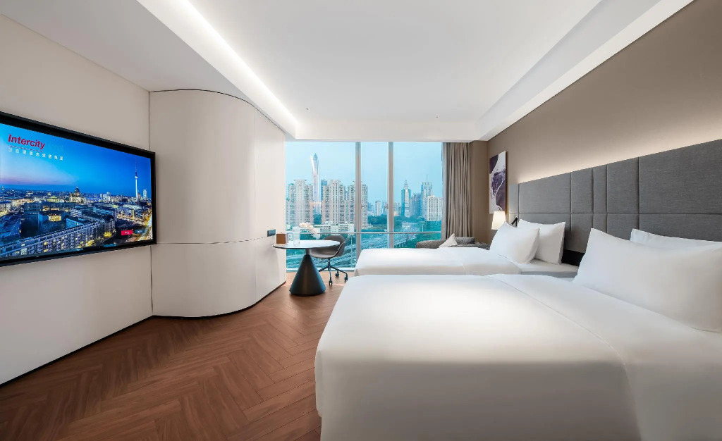 Intercity Hotel Futian Bin He Zhongzhou Bay