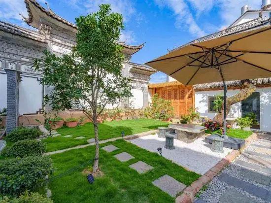 Dali Guiyin Homestay (Erhai Caicun Longkan Wharf Branch)