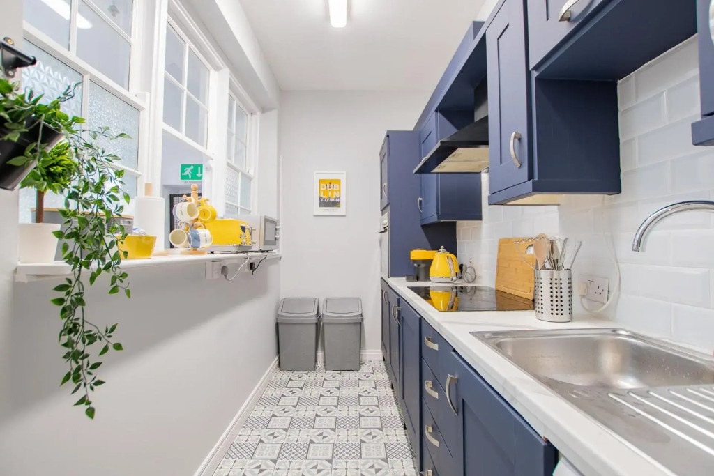 Dublin City Center, 15 Beds, Sleeps 18