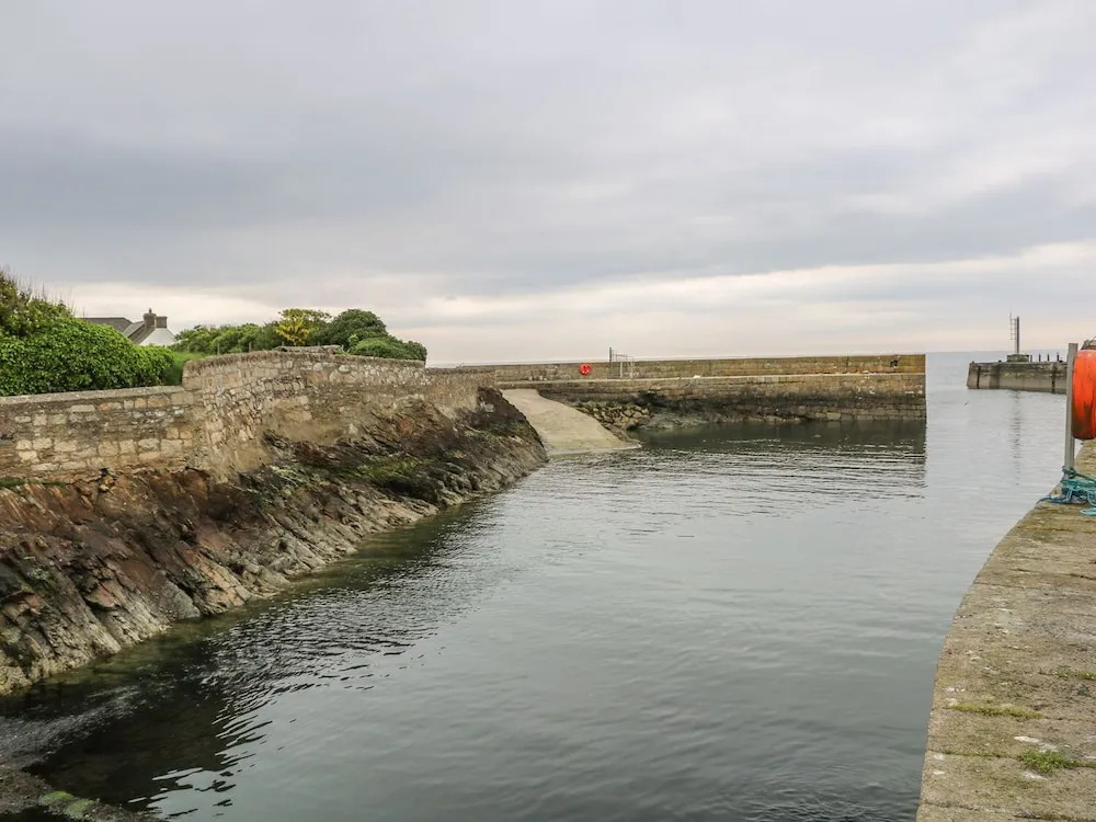 1 The Moorings