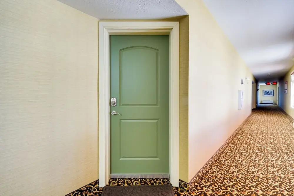 Cozy Birchwood Condo on Tagalong Golf Course!
