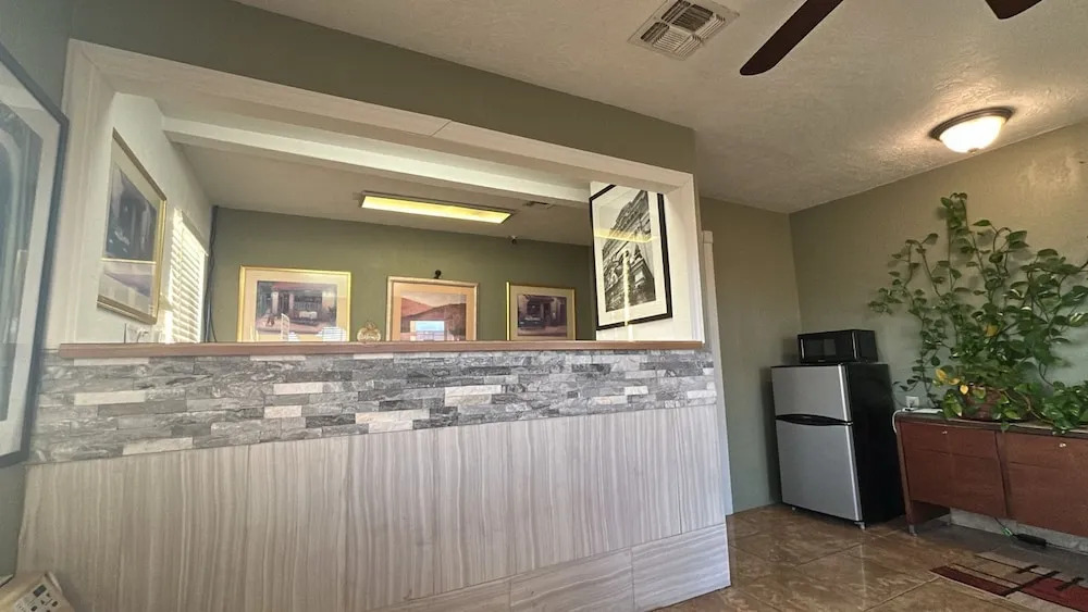 HiWay Inn Express Elk City Route 66