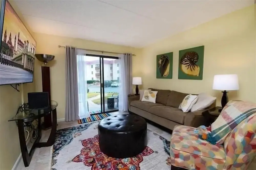 Mystic Sands I Steps To Beach I Free Activities 2 Bedroom Condo