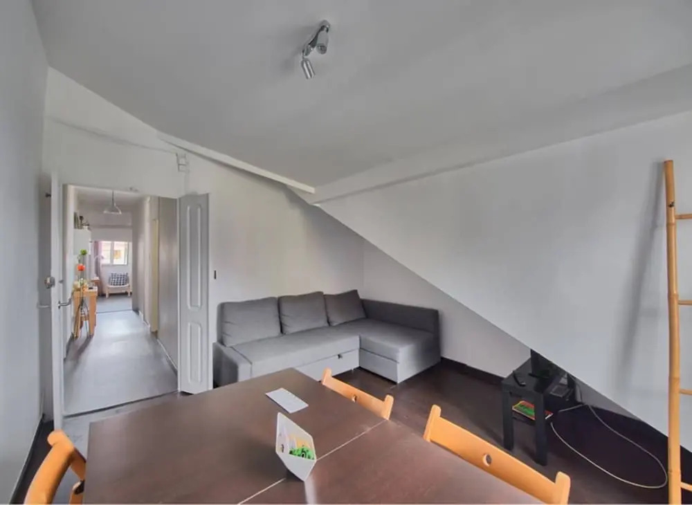Cozy & Authentic Flat In The Center