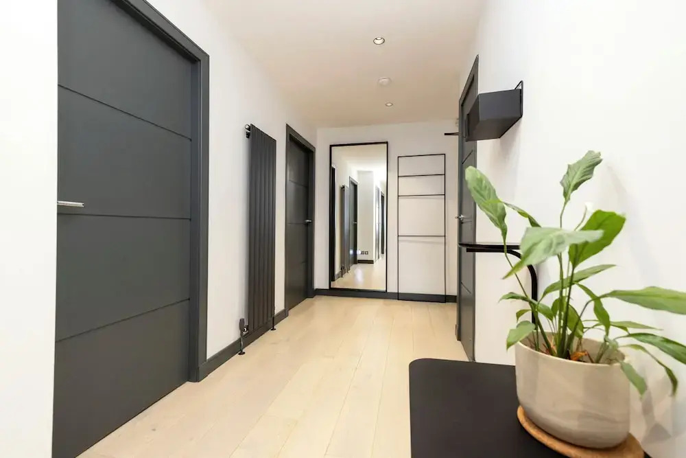 JOIVY Fabulous 2Br Apartment W/Terrace & Bay View