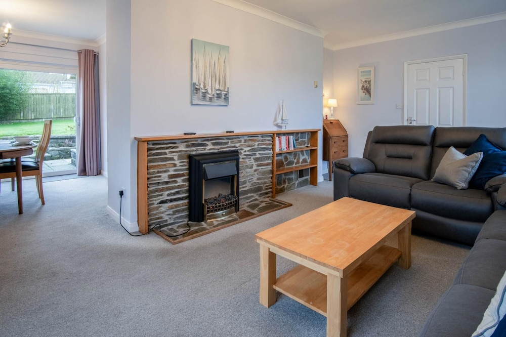 Glan Heulog - 3 Bed Holiday Home - Saundersfoot