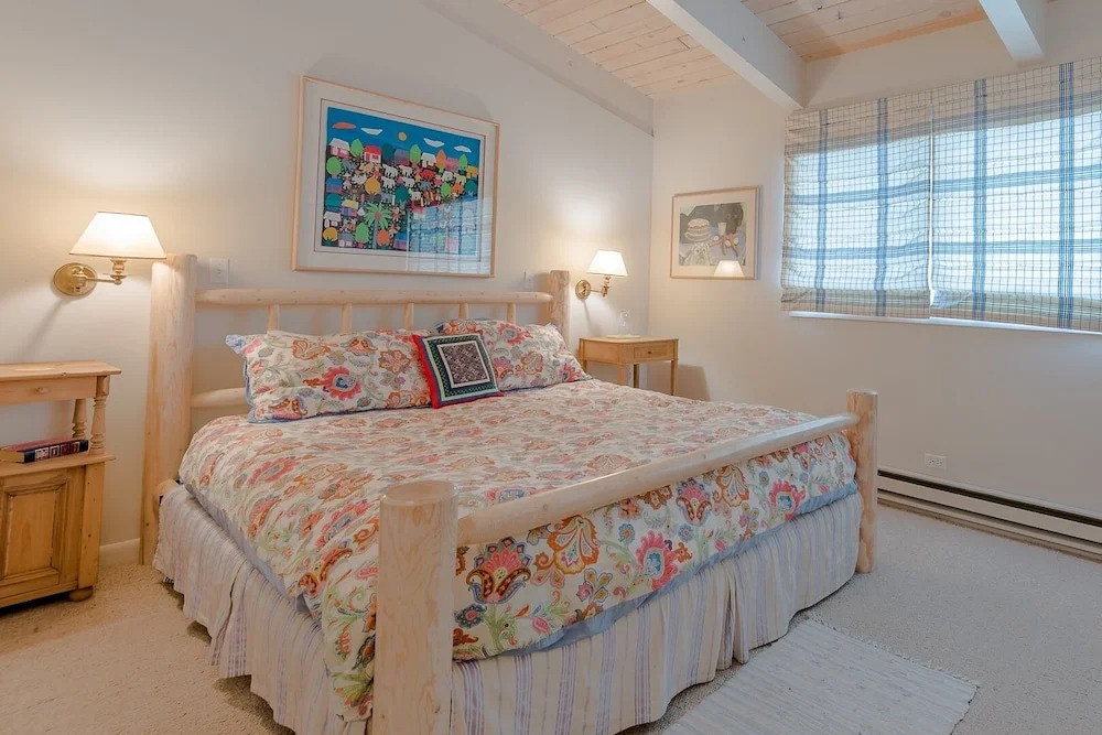 Saddle Road Home 104 by RedAwning
