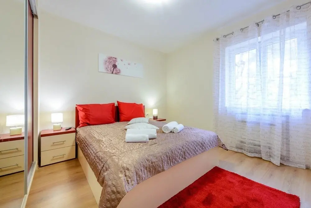Villa Pave - Six-Bedroom Villa with Terrace and Swimming Pool