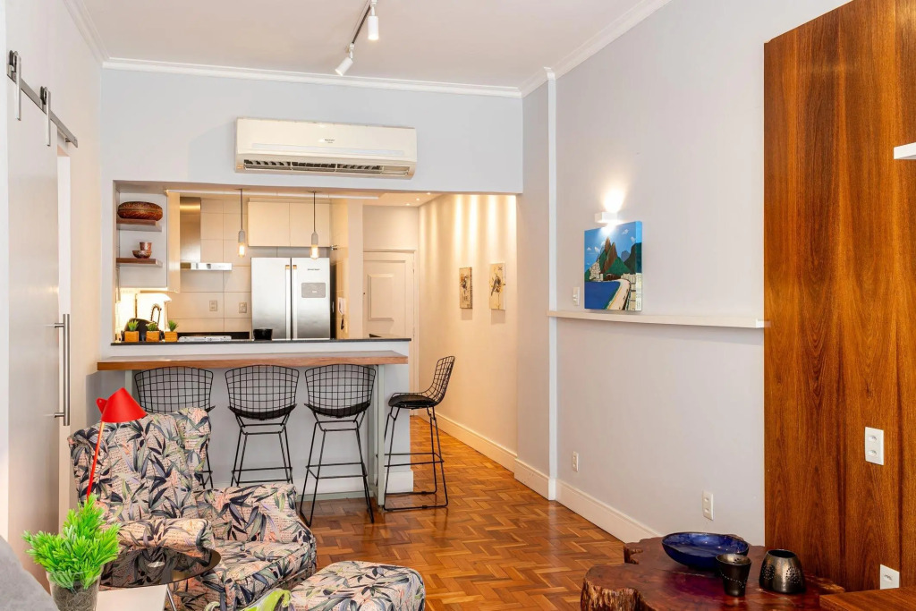 Moderno Apartamento Em Copacabana | Gb 112/304
