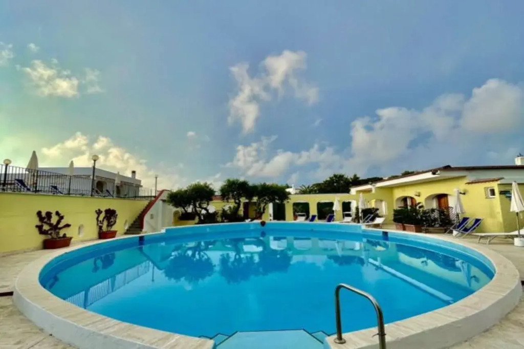 Hotel La Scogliera