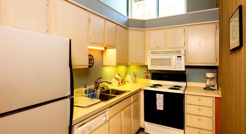 The Snow Queen Lodge and Cooper Street Lofts