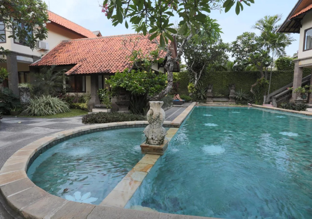 Puri Mesari Hotel