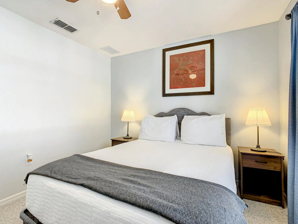 4 Bedroom Townhouse in a Gated Resort!