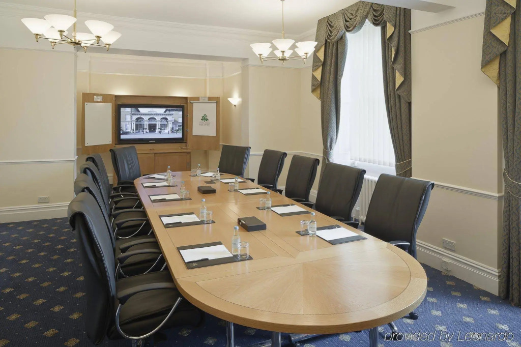 Oatlands Park Hotel