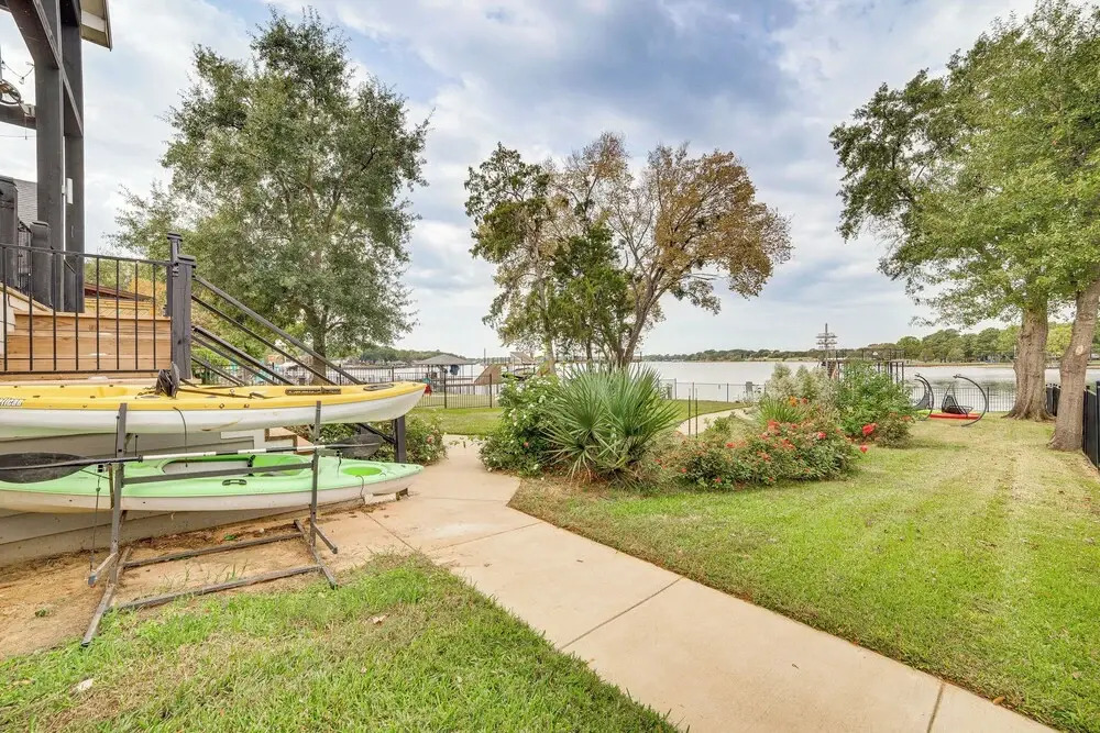 Private Dock & Yard! Modern Getaway in Mabank