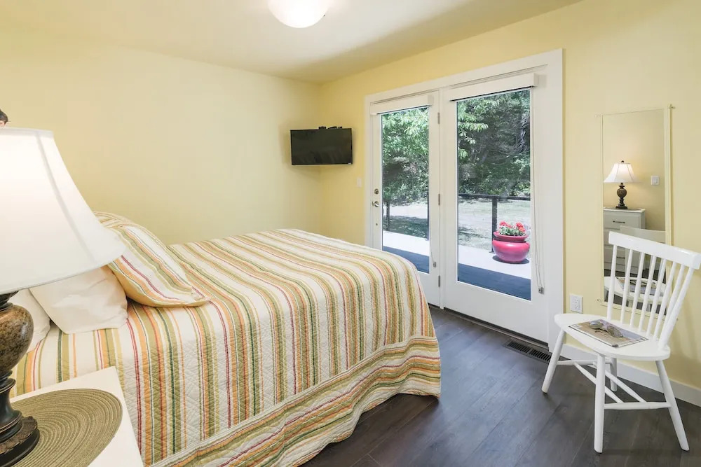 Anchor's Retreat by Avantstay Gorgeous Clift Top Views w/ Incredible Patio