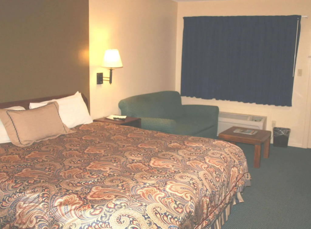 Town and Country Motel