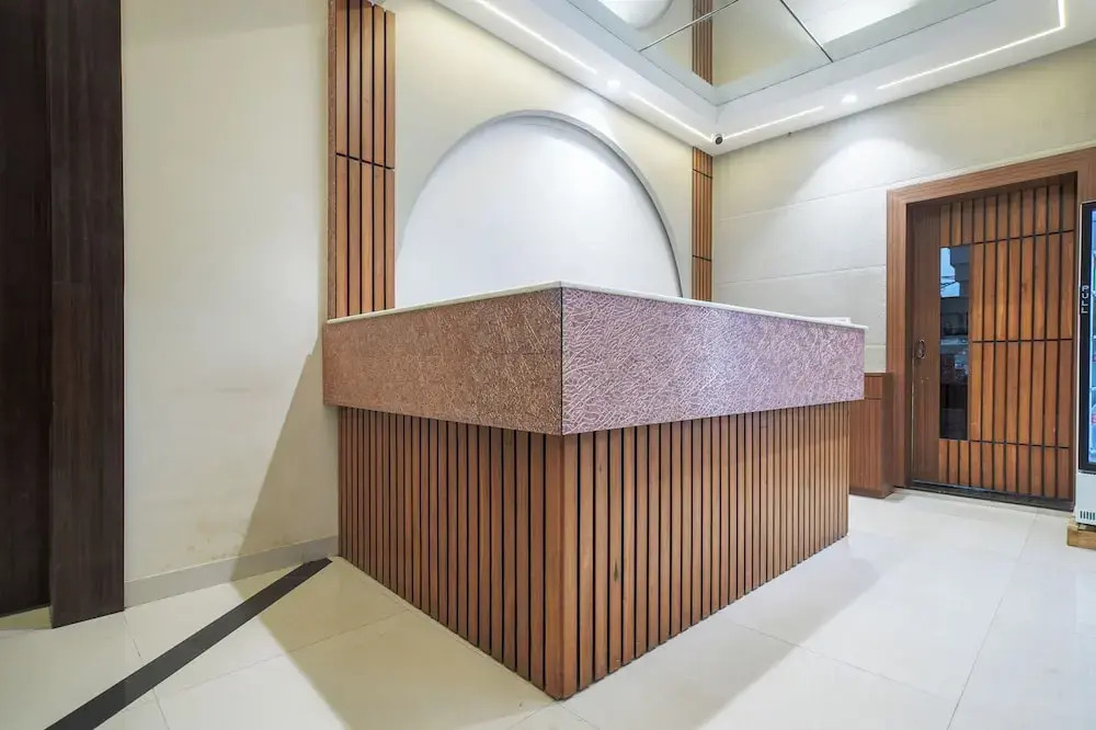 Hotel Miracle