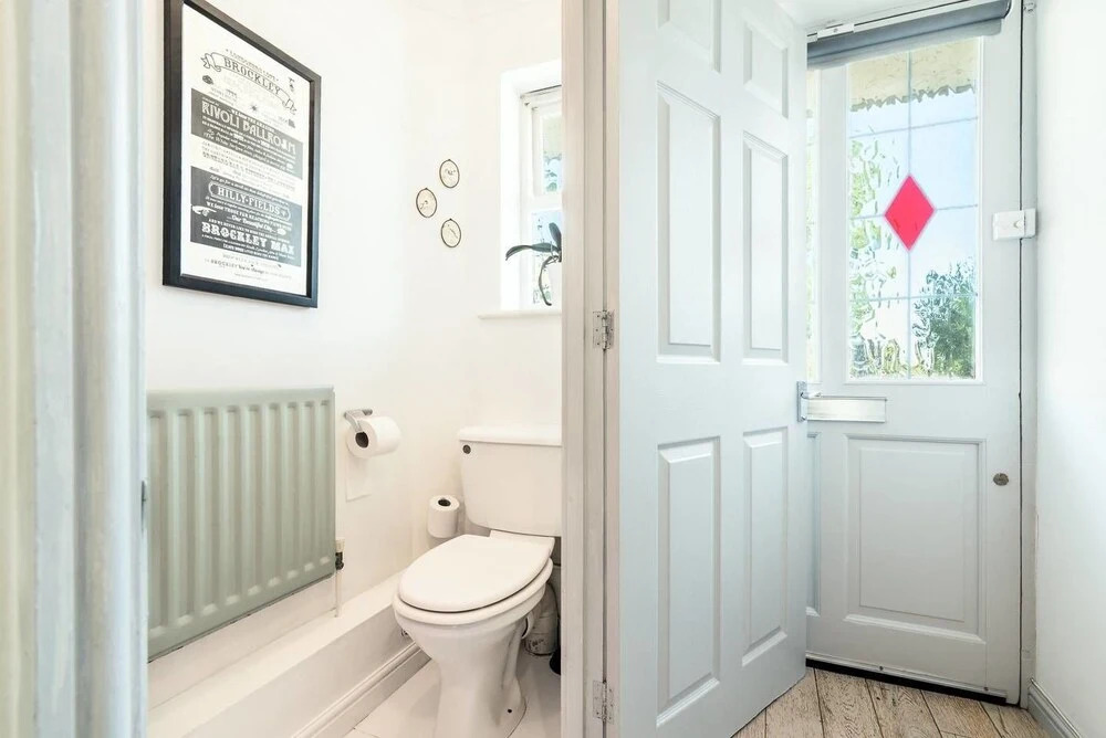 Lovely 2 Bedroom House With Garden