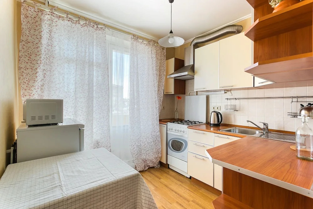 Apartment on Peschanaya 6
