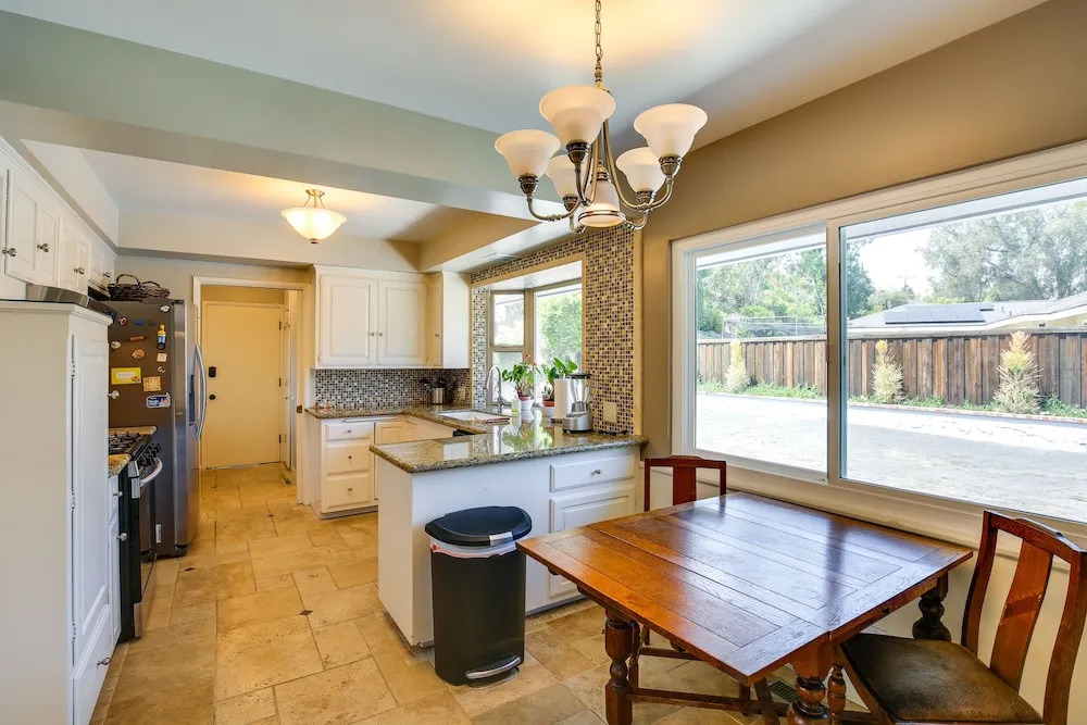 Whittier Vacation Rental: Close to Hiking Trails!