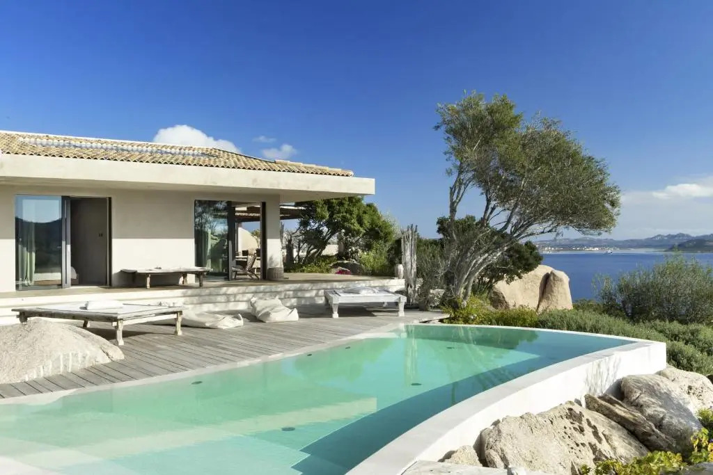 Villa in Porto Rafael, Design, Infinity Pool, Panoramic Sea View, Privacy