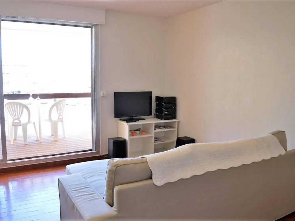 Appartement Bormes-les-Mimosas, 3 pièces, 6 personnes - FR-1-251-6
