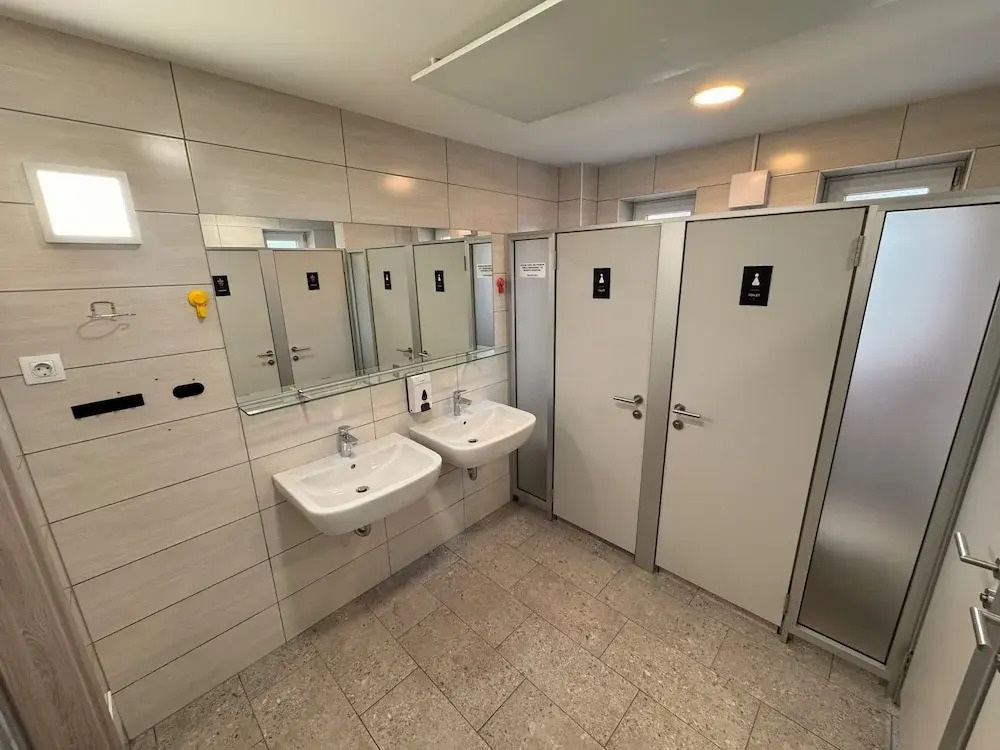RailwayRooms22