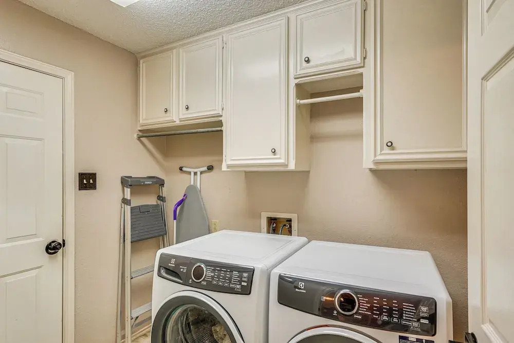 8 Mi to Texas Tech: Home w/ Patio in Lubbock