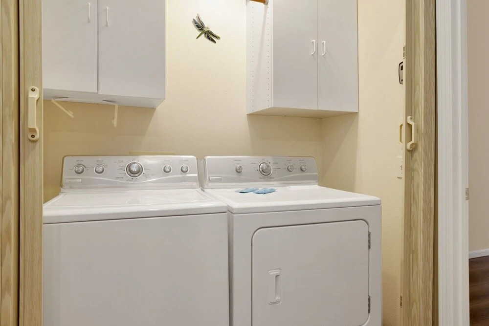 2220-castle Glen Gem 3 Bedroom Home by Redawning